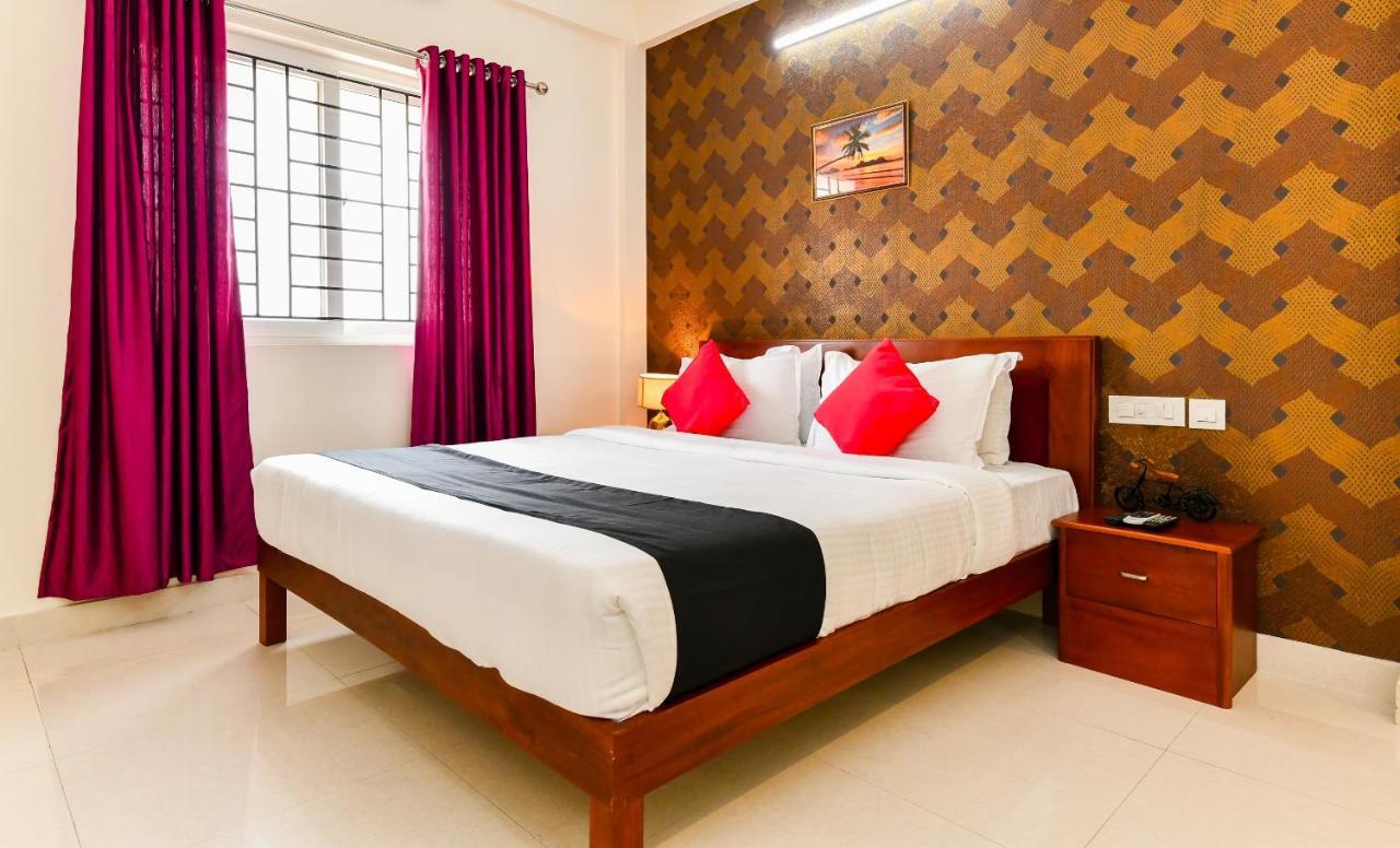 Hotel Hilite Inn Kochi Buitenkant foto