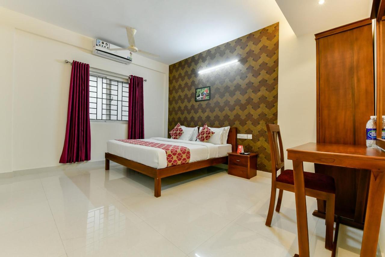 Hotel Hilite Inn Kochi Buitenkant foto