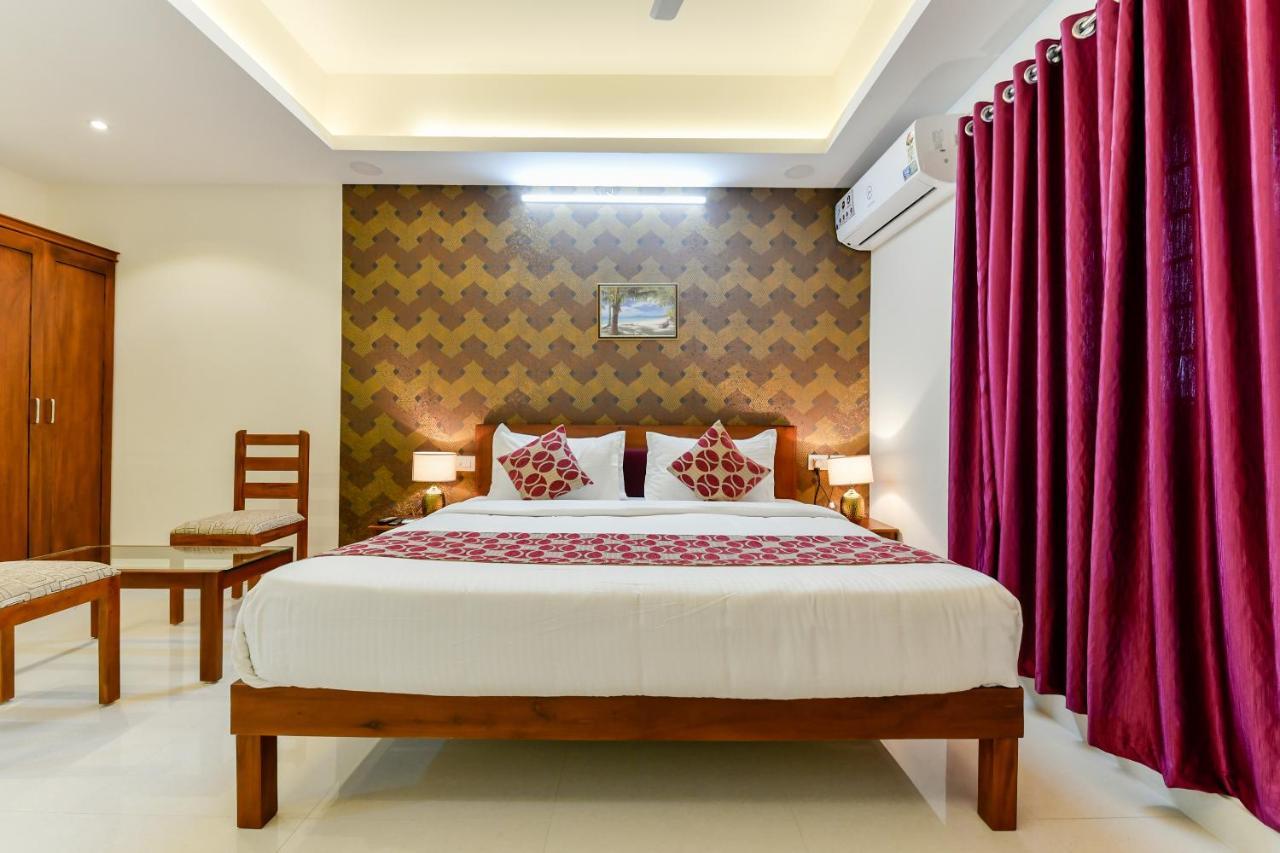 Hotel Hilite Inn Kochi Buitenkant foto