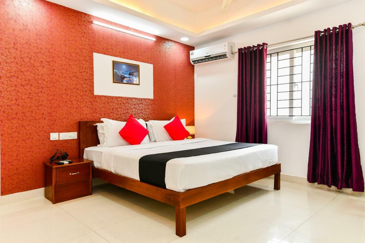 Hotel Hilite Inn Kochi Buitenkant foto