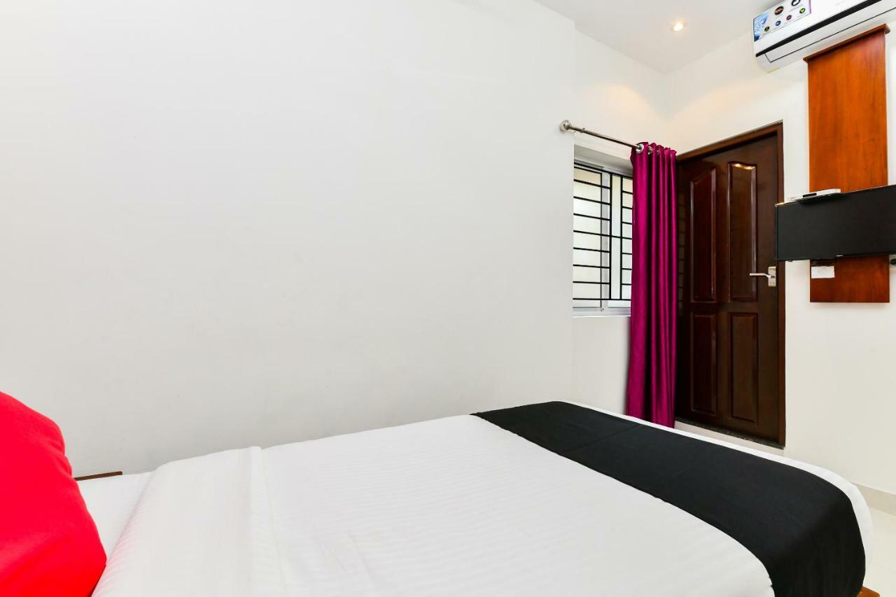 Hotel Hilite Inn Kochi Buitenkant foto